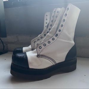 Vintage 90’s Steel Toe Dr Martens Platform Boot